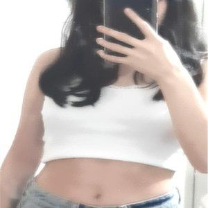 Spaghetti Strap V Neck with Lace Cropped Tops